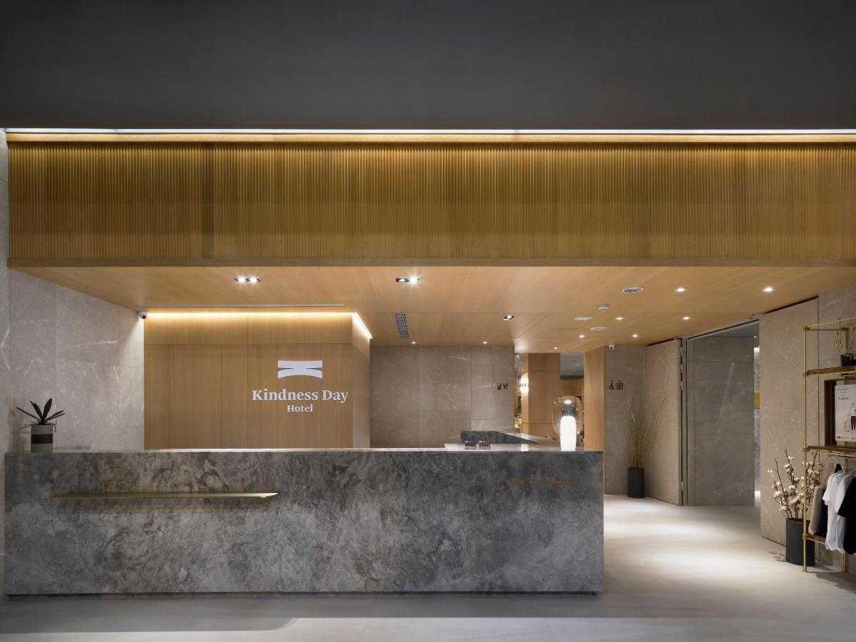 Kindness Day Hotel Tainan Zewnętrze zdjęcie